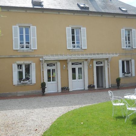 Chambres d'Hôtes La Gloriette Ryes Quarto foto
